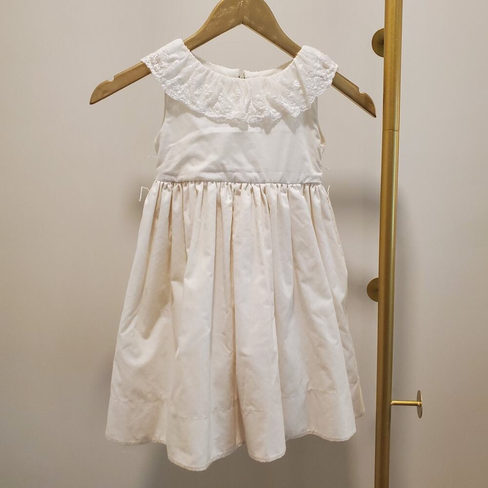 Vintage Ivory Cream Dress For Girls Size 3 Lace Collar Fit and Flare Handmade